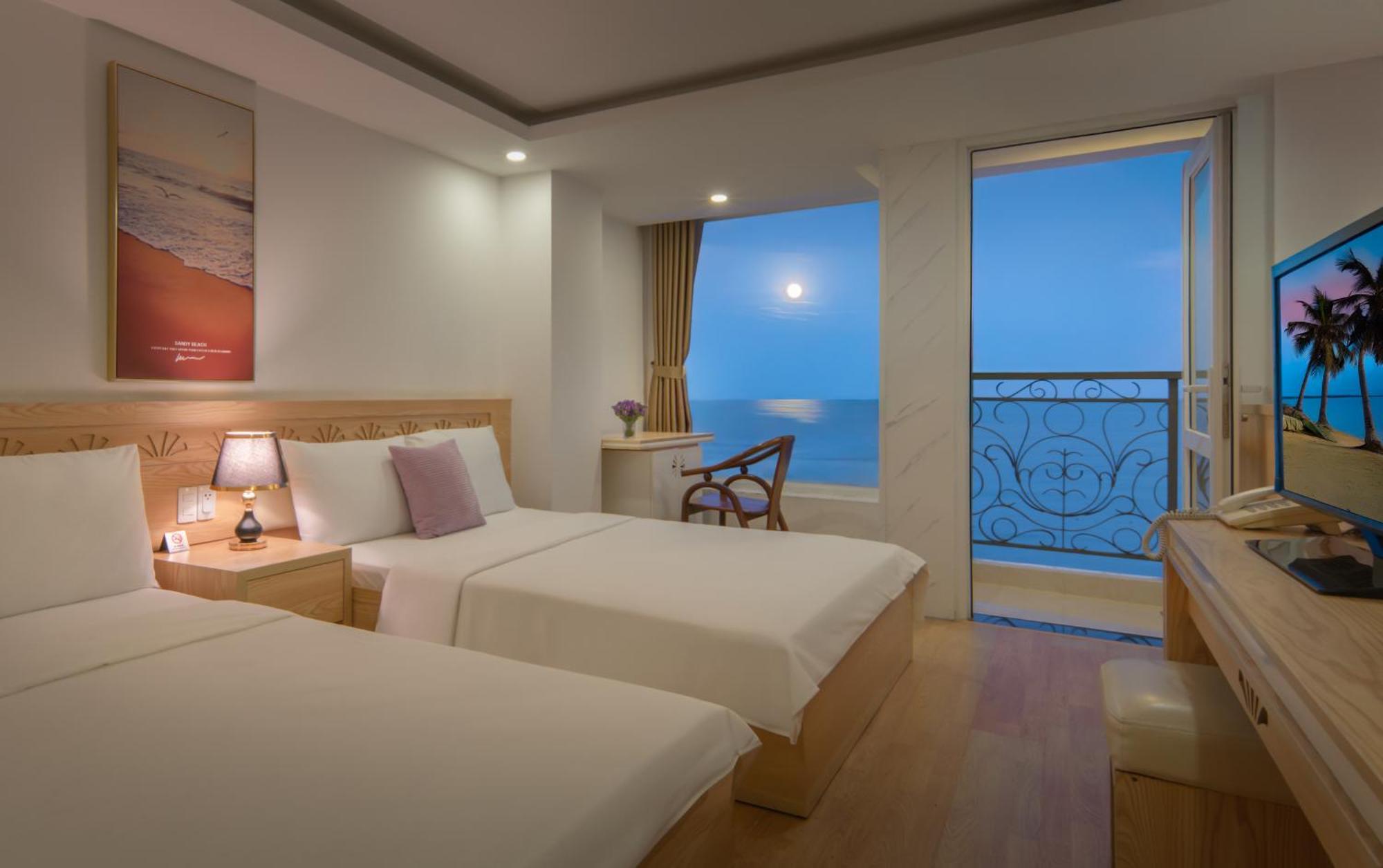 Nang Vang Hotel Nha Trang Exteriör bild